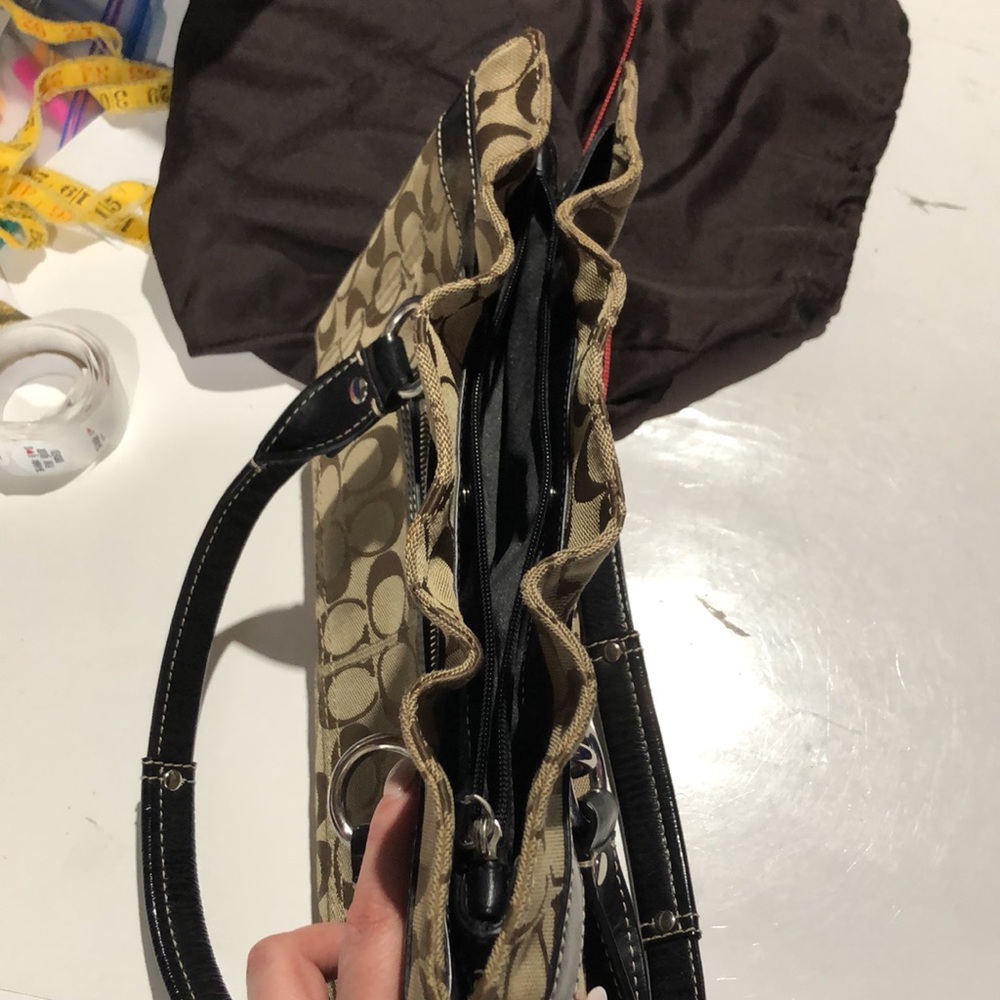 Coach brown monogram C handbag - Picture 8 of 11